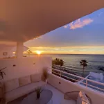 Front Miraflores *
